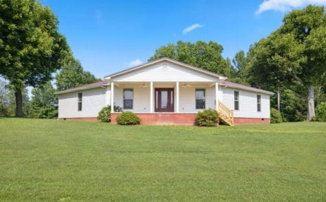 278 Woods Road Oliver Springs, TN 37840