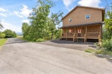1704 Bear View Road Sevierville, TN 37876 - Photo 2